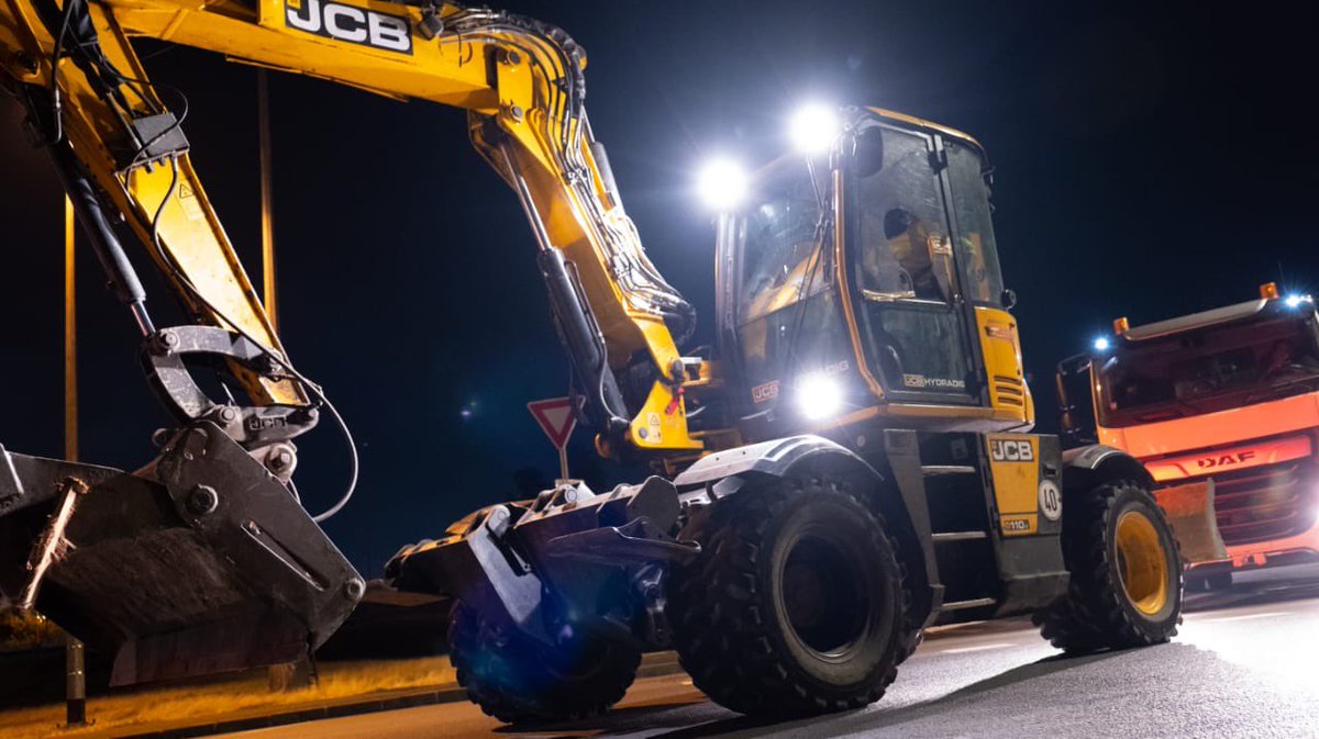#NouvelleCaledonie | Les forces de sécurité sont mobilisées jour et nuit.

Les policiers 👮🏽‍♂️, gendarmes, et sapeurs-pompiers 🚒 ne comptent ni leur temps, ni leur énergie pour assurer la sécurité des Calédoniens.

Leur engagement et leur dévouement sont remarquables.

#engagement