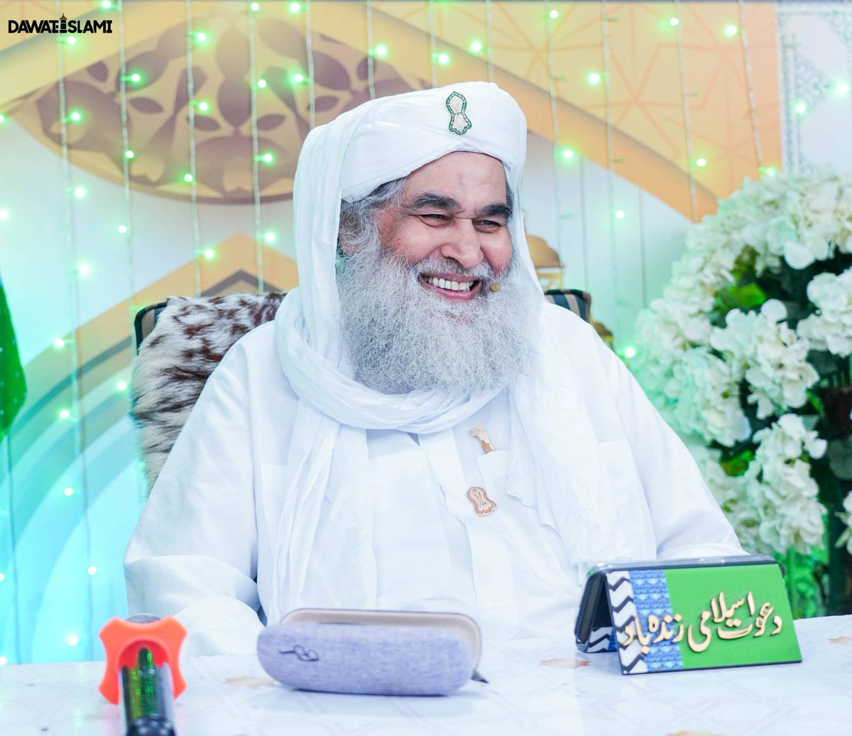 Maulana Ilyas Qadri tweet media