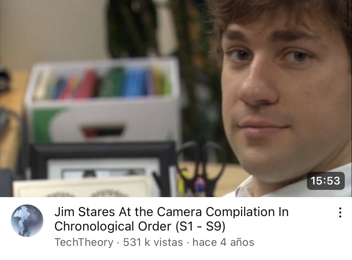 Lo increíble que sería si en la vida real también existiese el hecho de mirar a la cámara cuando te están diciendo la pelotudes más grande que escuchaste en tu vida