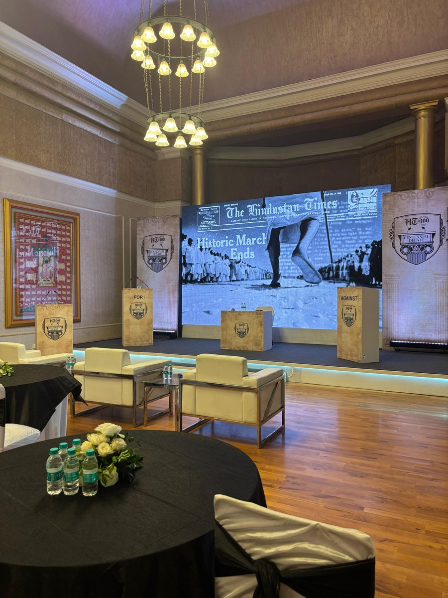 Live_Hindustan's tweet photo. #HTat100 | क्या सोशल मीडिया की पीढ़ी आत्ममुग्ध है? 🤔
दिल्ली के बीकानेर हाउस में HT शताब्दी डिबेट के लिए हमसे जुड़ें, क्योंकि हिन्दुस्तान टाइम्स उत्कृष्टता के 100 वर्ष मना रहा है! 💯
इस मुद्दे को आप कैसे देखते हैं?💬👇
#HTTurns100 #VoiceoftheNation #HindustanTimes https://t.co/Hnf2SDxVIc