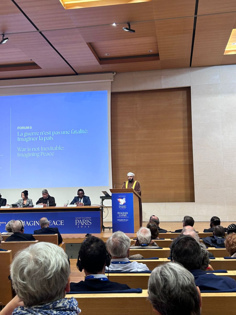 SantEgidioU's tweet photo. “We need to write a new history, where peace is not an exception, but something solid and fundamental” Mohammed Said Al Maamari, Minister of Foreign Affairs of Oman. Paris 2024 https://t.co/G3TveXSAIJ