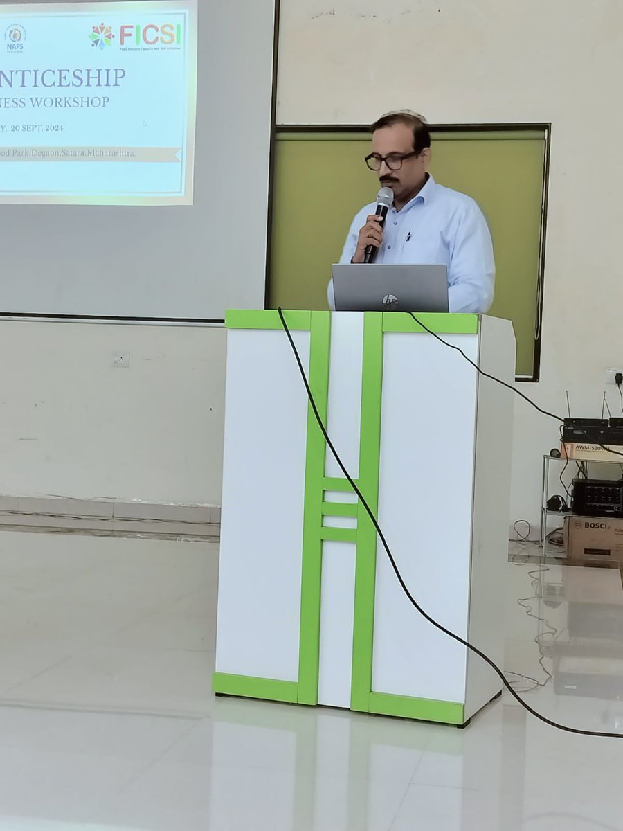 FFicsi's tweet photo. FICSI and Yashaswi Academy organized an Apprentice Scheme Awareness Workshop under #naps at Satara Mega Food Park on 20th September. The event highlighted the benefits of on-the-job training aimed at enhancing youth employability.@MSDESkillIndia @MOFPI_GOI @NSDCIndia https://t.co/ydb0RPbwMC