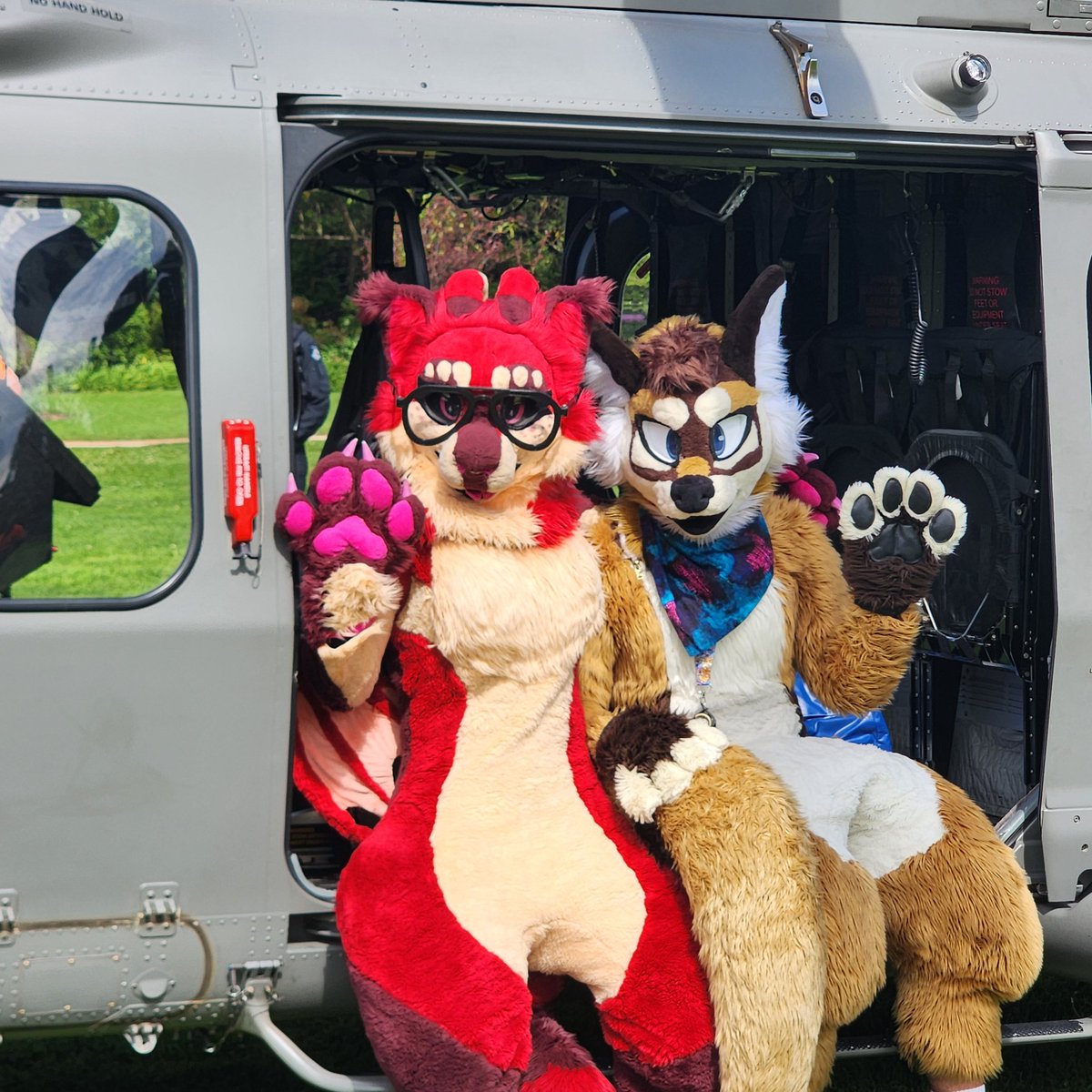 We in da choppa 

🪡 <a href="/KikiChaosC/">Kiki Chaos Creations</a> 
🟫 <a href="/Torca2001/">Torca</a> 
📷 A member of the Melbourne Police department