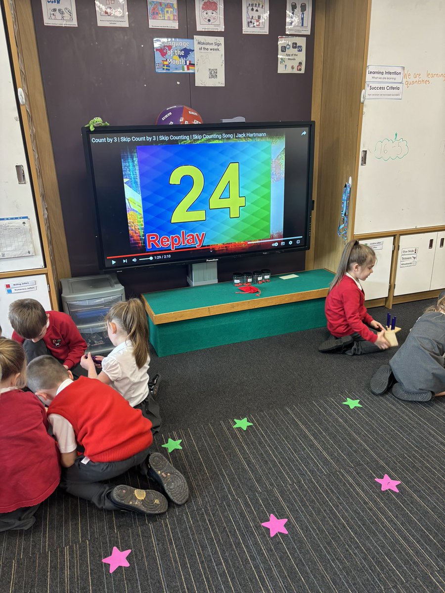 Miss Reilly tweet media