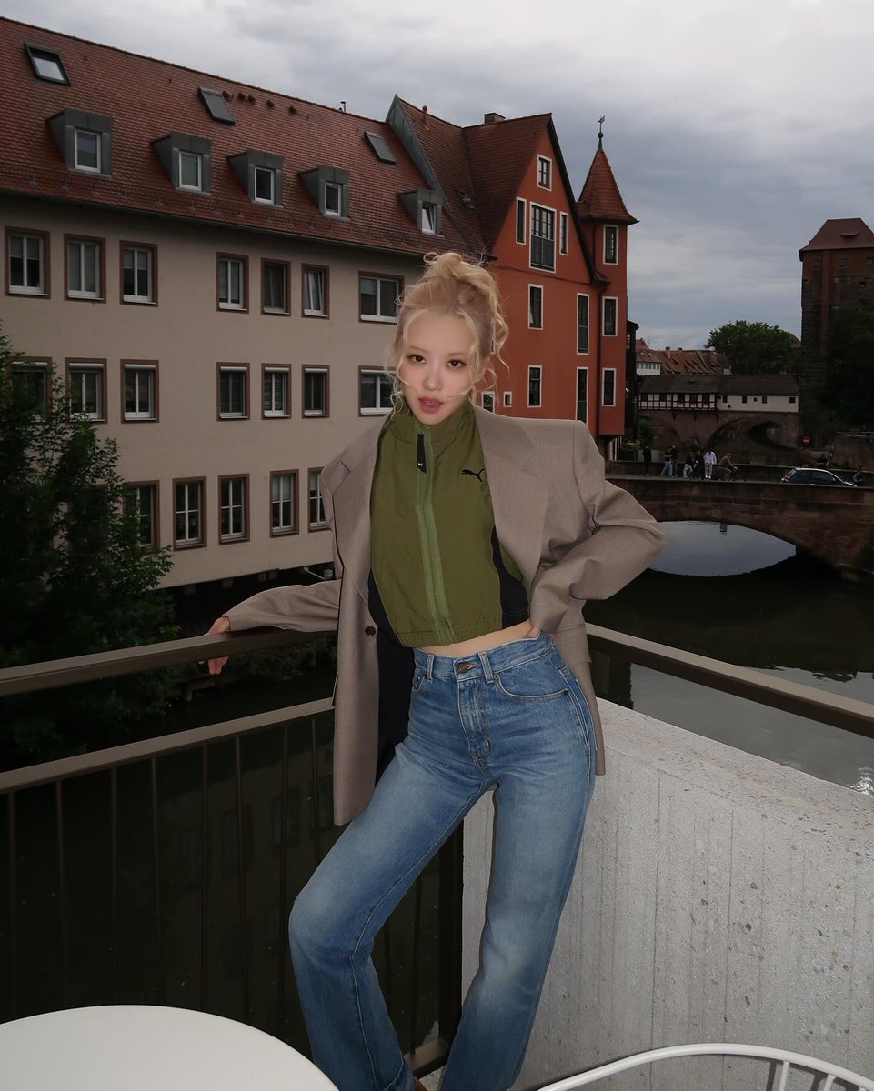 Oh, Germany. It looks just alike as its portrayal in the folklore. I surely knew how to romanticize it by dressing fancy, curling my hair, and sipping coffee. And so, I couldn’t bear a second to waste such beauty and had to be in frame to seize this very moment.
