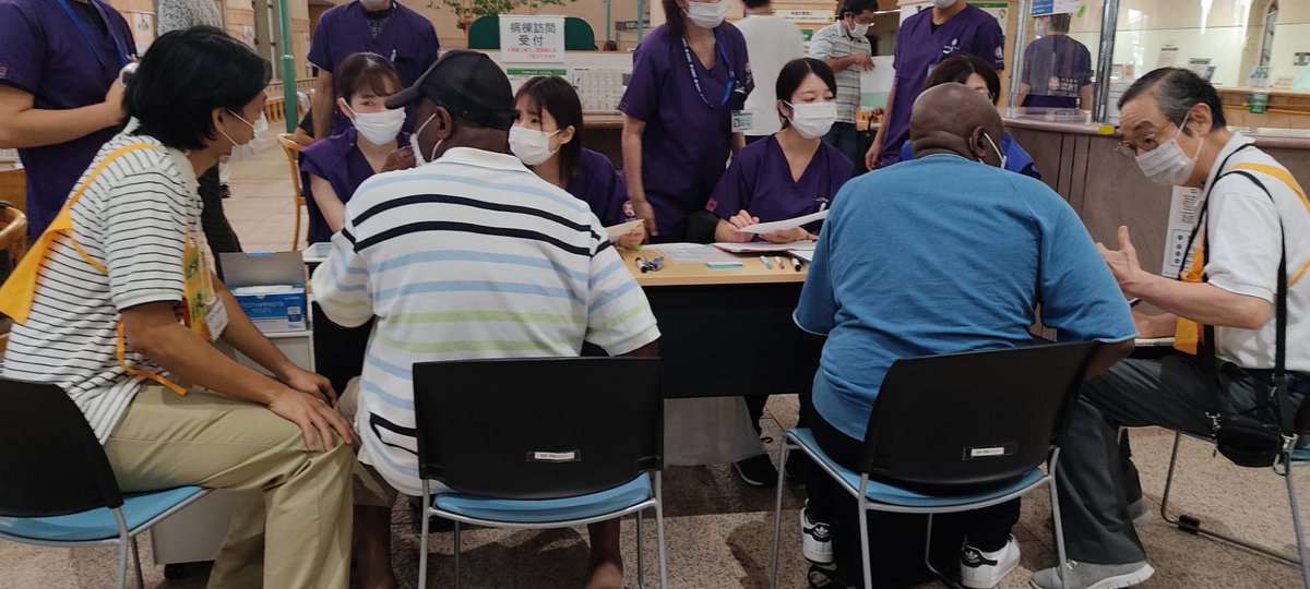 tochigivnet's tweet photo. 外国人の無料医療相談会ボランティア！「働けない、食品がない」がいっぱい https://t.co/rSHBTYKvgw https://t.co/UP20xvhvGJ