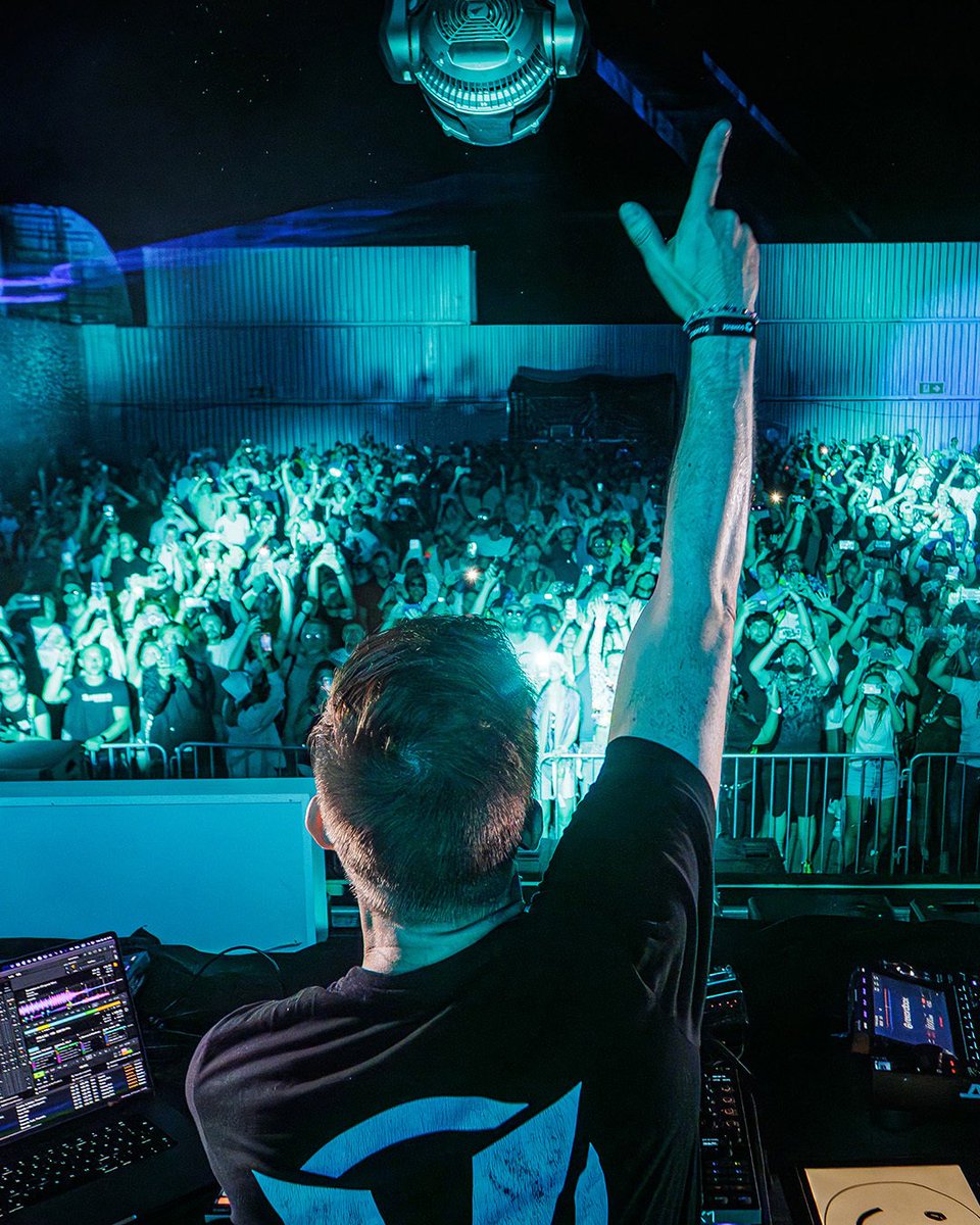 See you later <a href="/vibingout/">Vibing Out</a> family! I’ll be streaming over on Twitch later today. Who’s with me? 💜

Join here: m.twitch.tv/darude/home

8PM EEST / 6PM UK / 7PM CEST / 10AM PDT / 3AM AEST