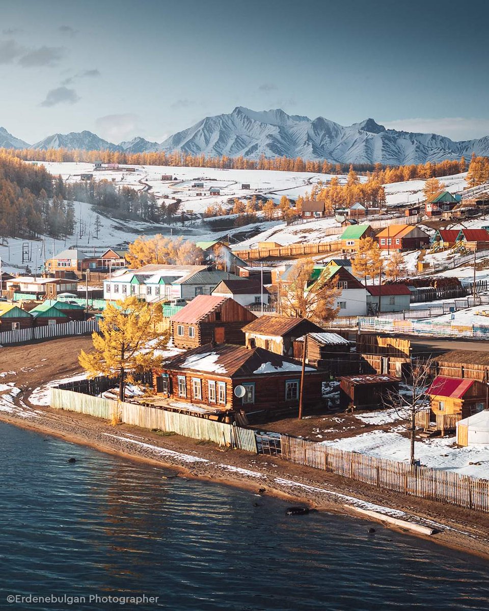 Ханхын намар гэнээ. Үзэсгэлэнтэй.