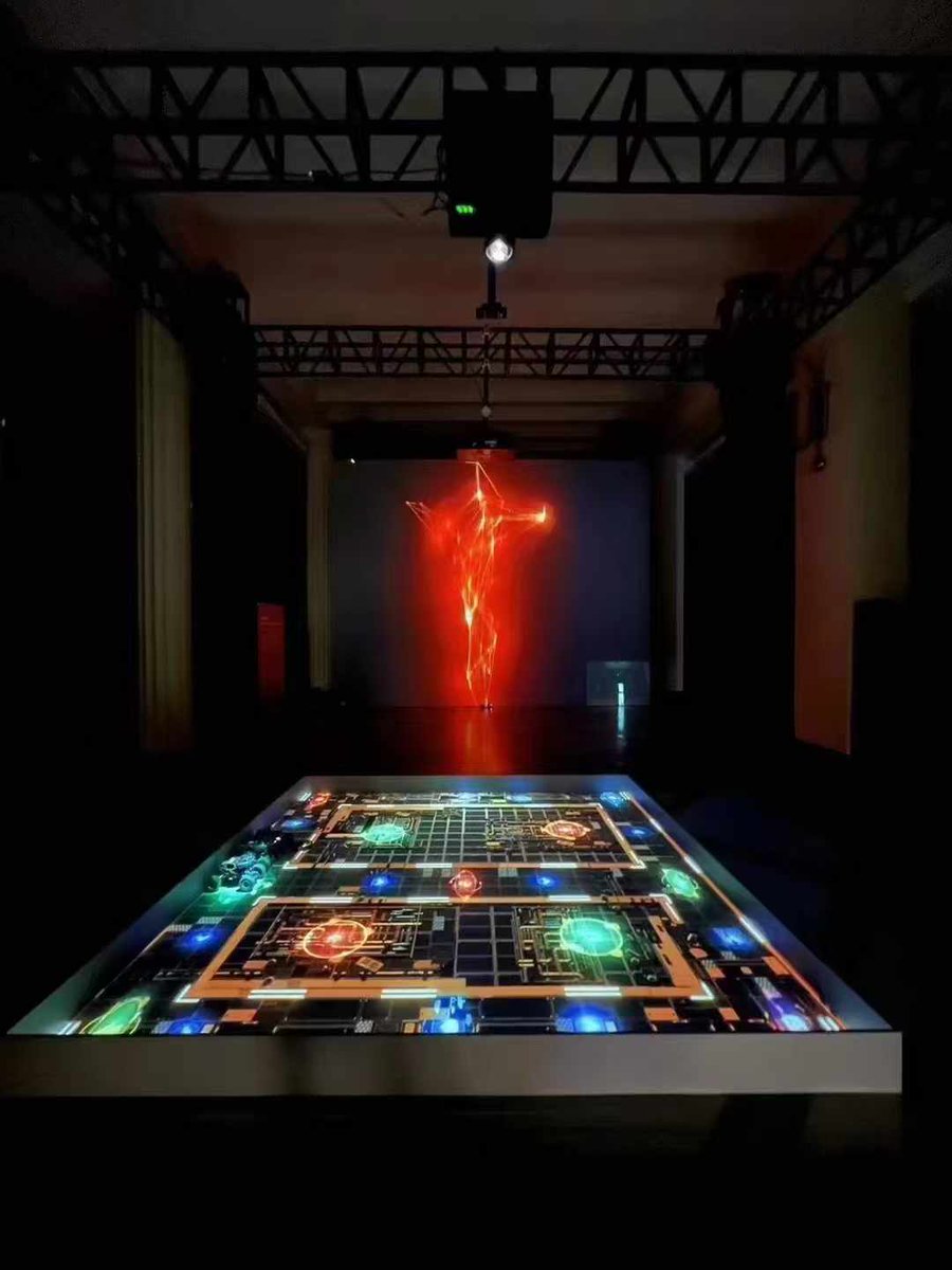 Hirender &amp; hecoos are at the First Shanghai International Light Festival!
Join us for an immersive light show!
#hecoos #Hirender #LightFestival #ImmersiveExperience #ArtAndTechnology #CulturalEvent #DigitalArt #ProjectionMapping #InteractiveExperience #EnlighttheVision