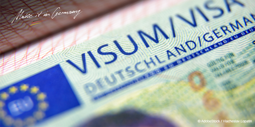 MakeitinGermany's tweet image. How do I apply for  a #visa?
 
 Our step-by-step instructions will help you prepare for your visa  application. Download the visa journey directly from our webpage:   make-it-in-germany.com/en/service/dow…
 
#WorkinginGermany #jobs