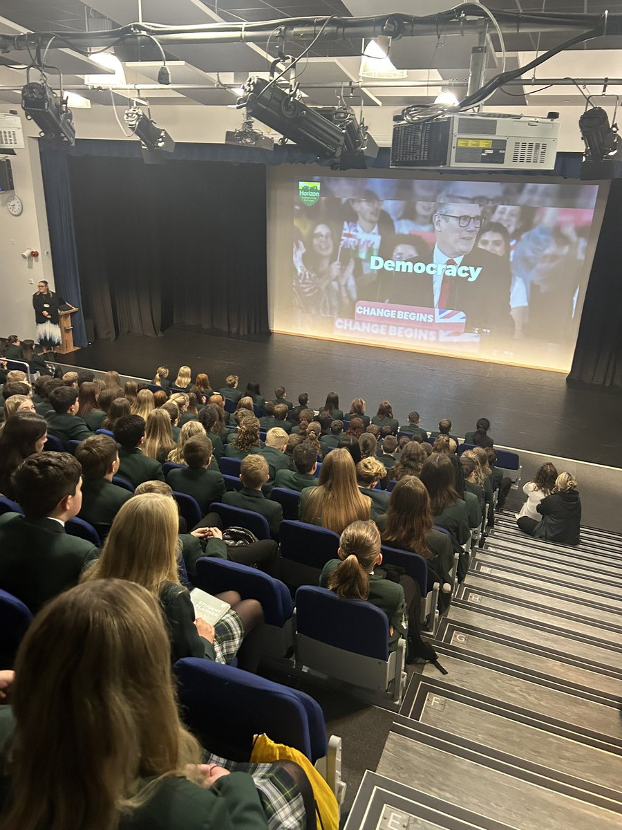 horizon_cc's tweet image. Fantastic Year 8 assembly this morning. Miss Collins read to the students a poem called ‘The Power of Choices’. Miss Parsons discussed Student Council &amp;amp; how to get involved. 4 students were rewarded for our new incentive ‘Getting it Right’.

#y8 #reading #britishvalues