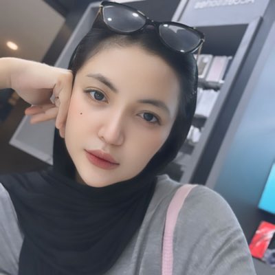 ositriwardhani's tweet photo. #FotoProfilBaru https://t.co/gHs9eWyrJ5
