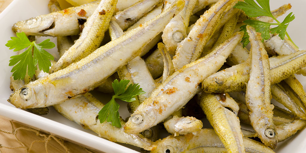 SpainInIsrael's tweet image. If you visit #Andalusia during summer, you are sure to find the most delicious tapas! 😋

Pescaíto frito, gazpacho and salmorejo are definitely the most beloved dishes! 🧡 What's your favourite? 😊⬇️

👉 bit.ly/3Y70EhK

#VisitSpain #SpainGastronomy @viveandalucia