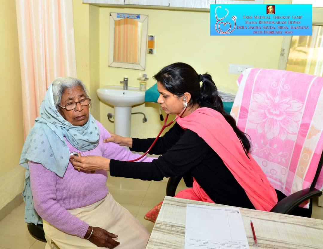 Official_partap's tweet image. Doctors from various fields, like orthopaedic doctors, gastrointestinal, neurologists, psychologists, gynaecologists, ENT provide their services under one roof. Till date these free medical camps have helped thousands of people.
#FreeMedicalHelp by  Dera Sacha Sauda