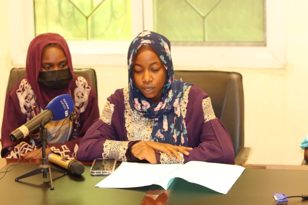 Je prends en charge pour 3 ans les études supp de 4 bachelières de familles en difficulté. L’une d’elles a perdu l’usage de ses deux jambes. Une œuvre en mémoire de ma défunte petite sœur #SouadSalehDamane. Allah yarhamki bel djanna al firdoz.