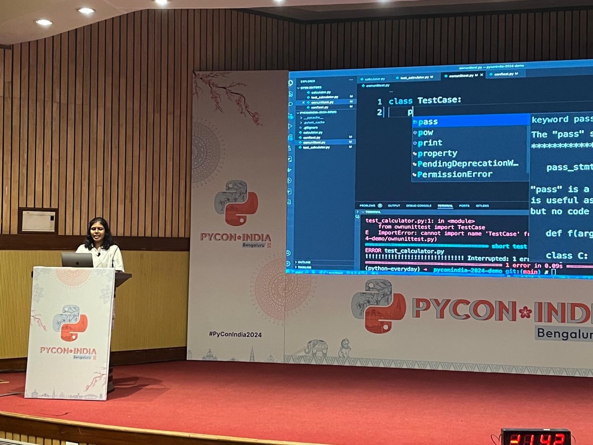 BhavaniRavi_'s tweet image. A glorious weekend @pyconindia
Showing up on stage, presenting what you do and
Presenting what you stand for.
Thanks to all the organizers, volunteers, sponsers and audience for this wonderful engagement