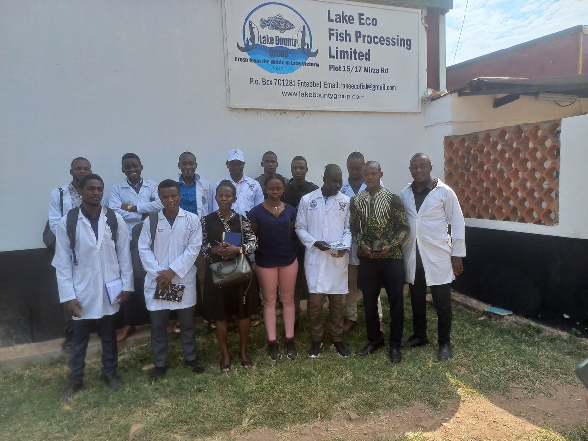 Fisamu21's tweet photo. Great experience visiting
@lake Eco fish processing factory with @Fisamu! Learned about sustainable practices, quality control & innovative processing methods.
#Fisamu #vist #lakeEcoFish #sustainability.@makerere #Conas @profmuyodi @DrRosemary @DrJacksonefitre https://t.co/UR5KlOuLst