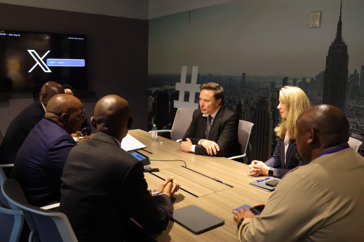MatekaneSam's tweet photo. Today, I had the pleasure of meeting with Elon Musk to discuss advancing connectivity in Lesotho. We are committed to exploring innovative solutions to improve internet access and bridge the digital divide for our people. Exciting developments lie ahead. https://t.co/PbYRmmIrak