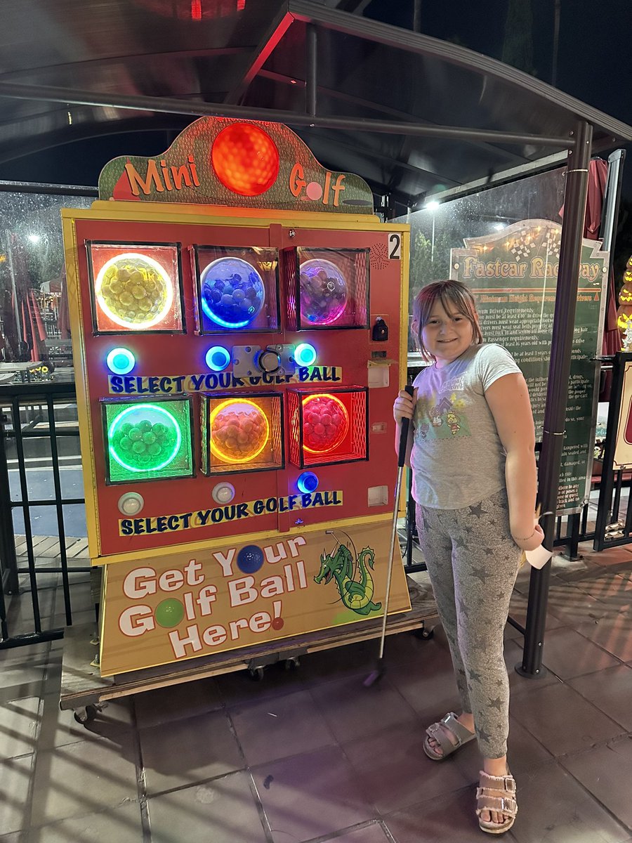 wjeklund's tweet photo. spook-tacular girls' night at Camelot! 🎃👻 The eerie low lights and haunted decorations set the perfect mood for some Halloween fun. 🏌️‍♀️Nothing like a little spooky magic to liven up the course! 🏰 #GirlsNightOut #MiniGolfAdventures #HalloweenFun https://t.co/cMWFvVSXGN