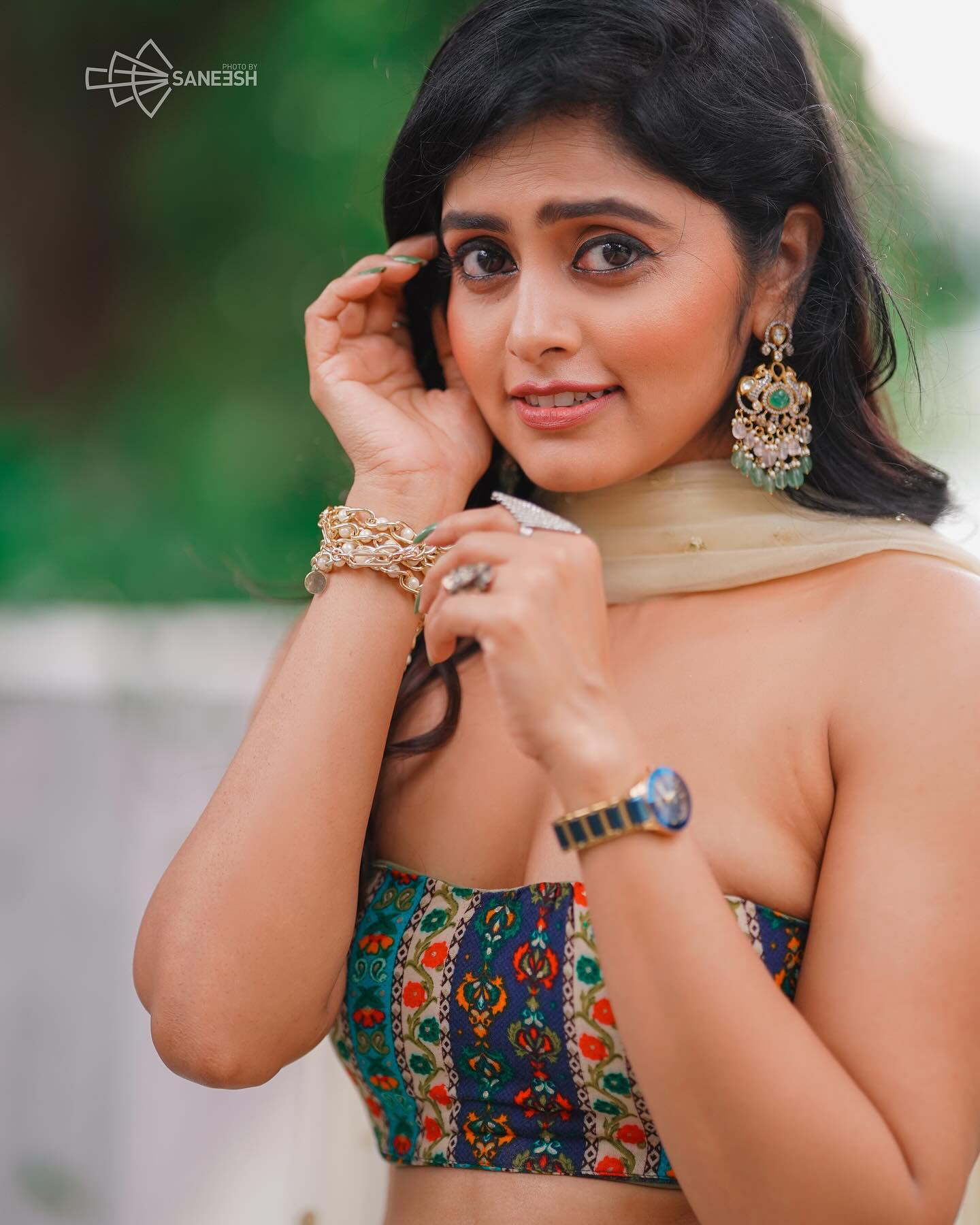 GYOIBtpakAEOQEG?format=jpg&name=large