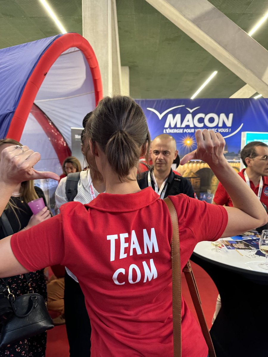 La_Pollice's tweet image. Hâte de retrouver les ami(e)s de la Team #FedCom ; #TeamCom et de pouvoir vous partager les différents événements à l’occasion du #CNSPF2024