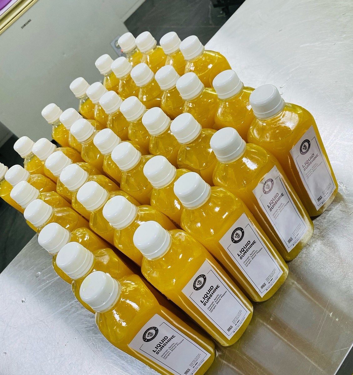 greenadeNG's tweet photo. Start your day with our liquid sunshine juice https://t.co/b0xsm9o15d