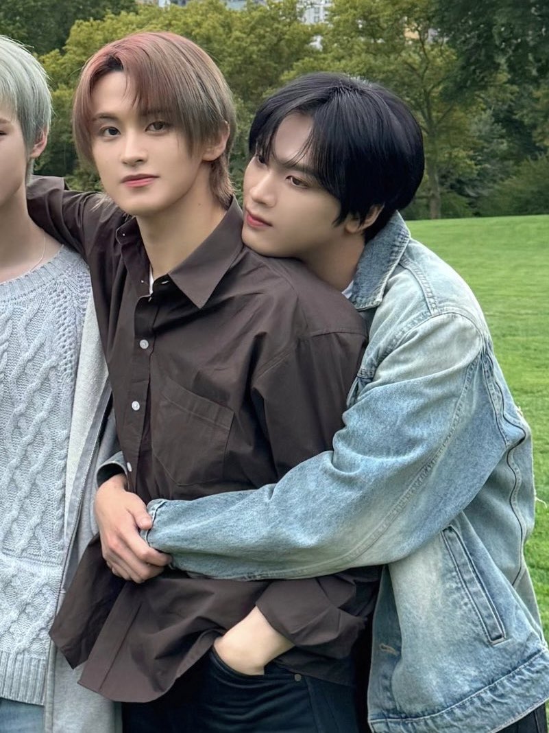 ً (@markhyuckarchiv) on Twitter photo 