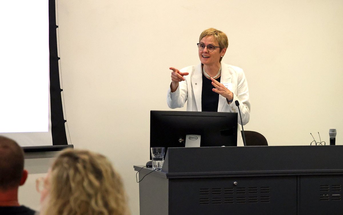 Sydney Health Partners (@shpartners) on Twitter photo Last chance to register for this month's Implementation Science webinar. Hear Canadian Professor France Légaré from <a href="/LavalUniversity/">University Laval</a> speak about shared decision-making in health care and its practical application in research.
🗓️ Thur 26 Sept, 12-1pm
👉 implementationscience.com.au/event/septembe… Last chance to register for this month's Implementation Science webinar. Hear Canadian Professor France Légaré from <a href="/LavalUniversity/">University Laval</a> speak about shared decision-making in health care and its practical application in research.
🗓️ Thur 26 Sept, 12-1pm
👉 implementationscience.com.au/event/septembe…