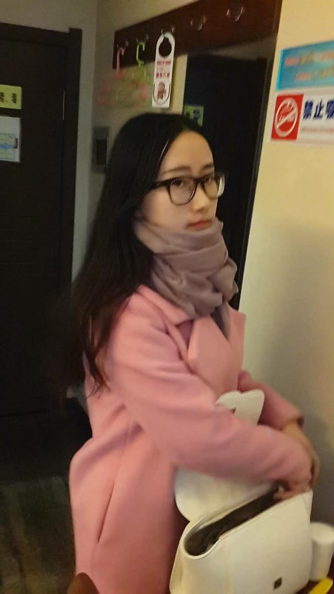 EkoWijayako's tweet photo. 啊啊啊啊啊，叫你什么？叫你爸爸，你怎么不叫我妈妈
@Fulishequ
@xiaolin_577
@fuligc
@youluo08 https://t.co/Jmee7vgSP5