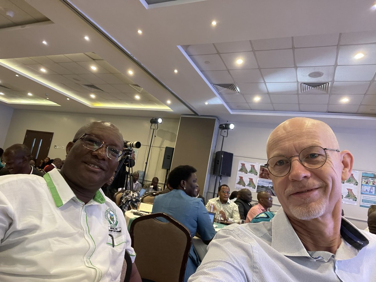 RalphRoothaert's tweet photo. At the #CRAFTIMPACT workshop with John Rutere from the ASDPS Meru reviewing best practices on climate resilient agribusiness https://t.co/ZOaR03sofK