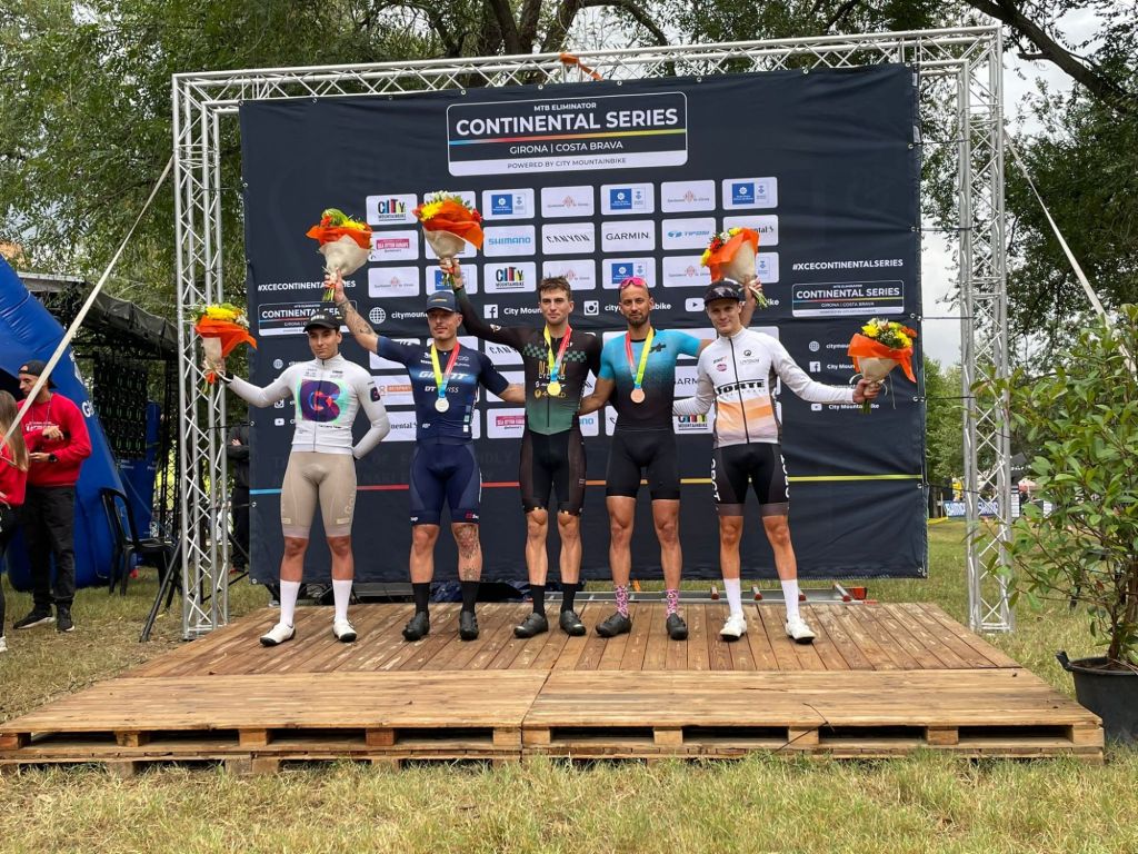 . <a href="/SeaOtterEurope/">Sea Otter Europe</a>
Adrián Benedito finaliza tercero en el Marathón Cup BTT de la Sea Otter Europe
<a href="/VictorSelles/">Víctor Sellés</a>
<a href="/vicent_zaragoza/">Vicent Zaragoza</a>
<a href="/Amparo_Chapa/">Amparo Chapa</a>

alicanteconelplatogrande.com/2024/09/24/adr…