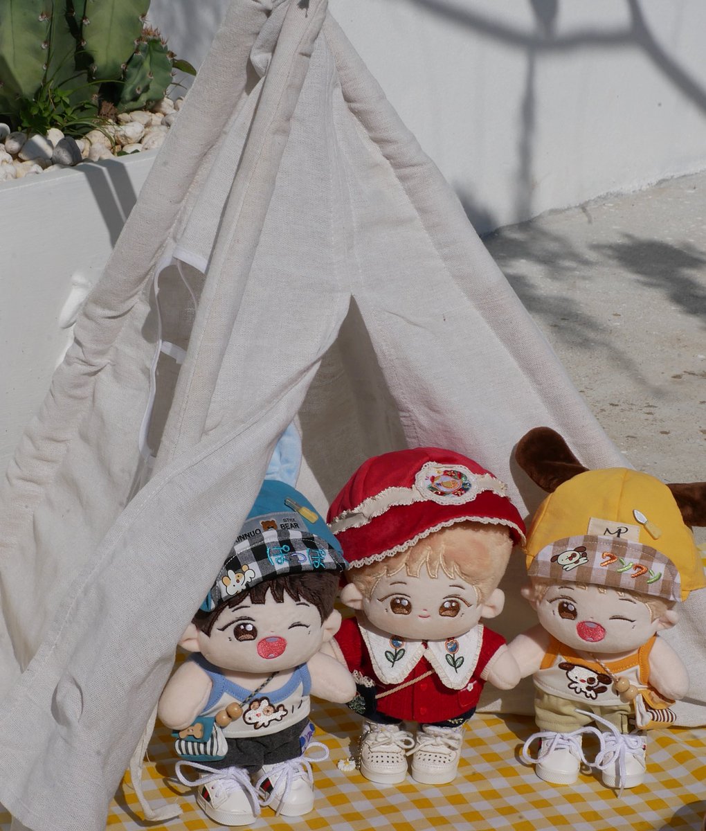 Happiestme3's tweet photo. Babies wanna go camping🩵♥️💛
#TENDoll #ตุ๊กตาเตนล์
#ลูกสมุนของเพ่ยเพ่ย https://t.co/iVuPtJd1qY