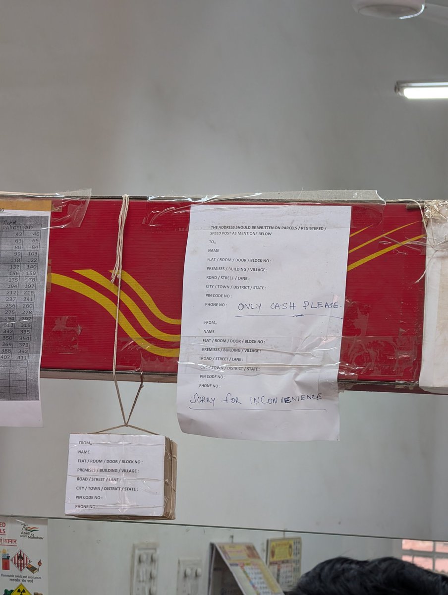 iamvarung's tweet photo. A govt that promotes #UPI not accepting it is ridiculous - This is at Whitefield Post Office Bangalore @IndiaPostOffice. I can buy a tender coconut with UPI but not send a parcel. Where's the gap? https://t.co/DXt3pXjx06