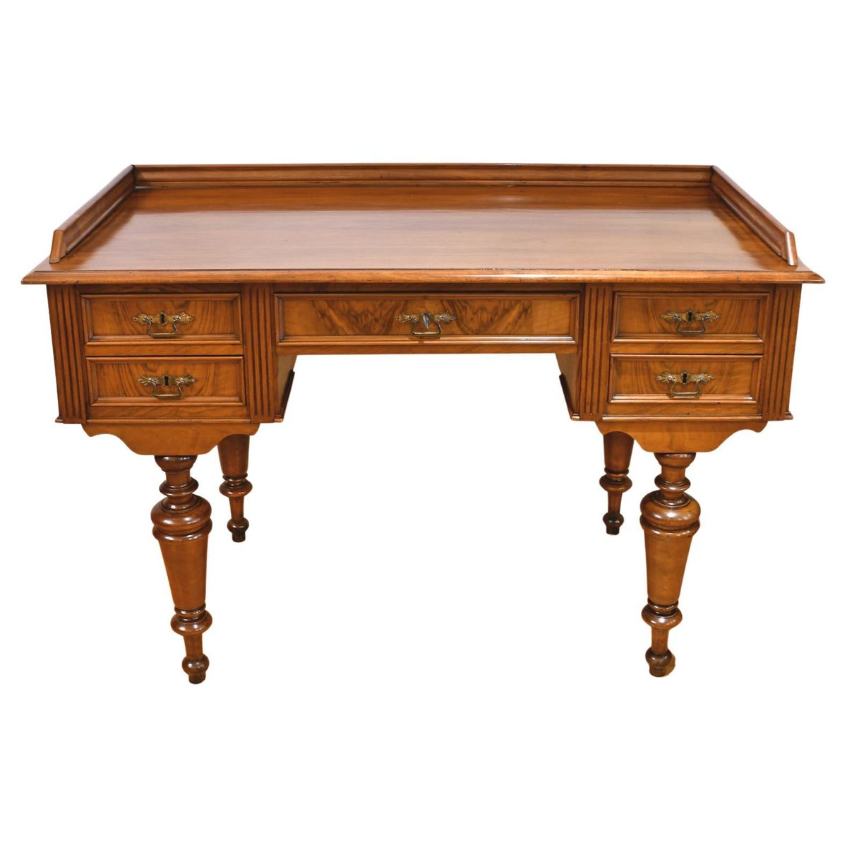 antiquesonline_'s tweet image. Antique Danish &quot;Hans Christian Andersen&quot; Desk or Writing Table in Figured Walnut, circa 1850
bonninashley.com/tables/antique…

#DeskTable #WritingTable #AntiqueFurniture #BonninAshley #AntiquesOnline