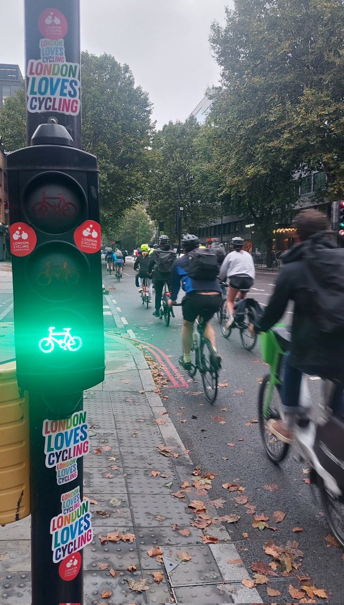 Southwark Cyclists (@southwarkcycle) on Twitter photo Green light for safe cycling in London! Join <a href="/London_Cycling/">London Cycling Campaign</a> & <a href="/southwarkcycle/">Southwark Cyclists</a> to make cycling safer & better in Southwark. ##LondonLovesCycling Green light for safe cycling in London! Join <a href="/London_Cycling/">London Cycling Campaign</a> & <a href="/southwarkcycle/">Southwark Cyclists</a> to make cycling safer & better in Southwark. ##LondonLovesCycling