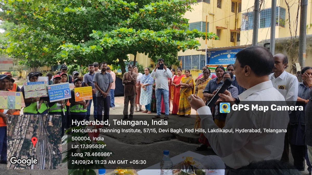drmsecunderabad's tweet photo. #Swachhata Hi Sewa campaign 2024 #Cleanliness awareness  program #PCMD , https://t.co/oYkg2bJQoL and Dy.CMD.HQ #cleanliness awareness , segregation of waste @Hyderabad station , Railway colony
@Secunderabad Division https://t.co/y5xa5h5AI3