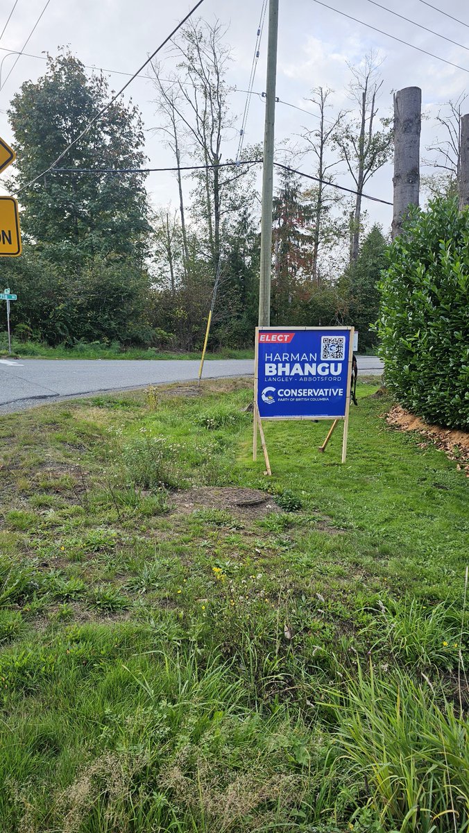 A huge thank you to my incredible sign crew volunteers! They've been working day and night since the writ dropped, getting BC Conservative signs up across Langley-Abbotsford. The demand is through the roof, and we’re gearing up tomorrow to get the rest of the remaining signs out.