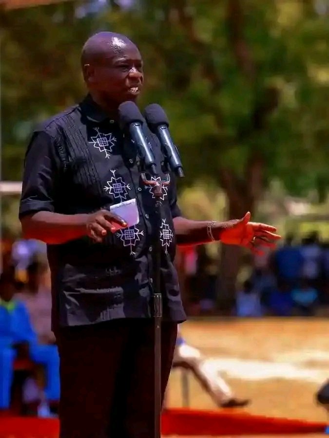 MLIMA ONE!

 THE DEPUTY PRESIDENT OF THE REPUBLIC OF KENYA H.E HON RIGATHI GACHAGUA EGH ! He is there not by Luck, its through the people that he is Where he is! 
#WE_THE_PEOPLE! 
#MLIMANISISI