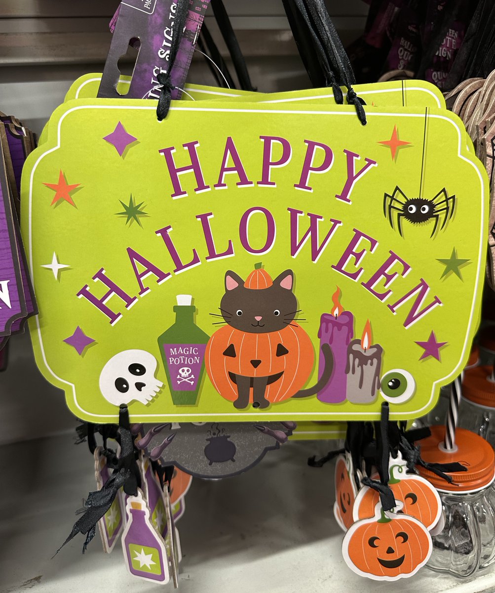 Halloween will be here before you know it, so now is a great time to get prepared!

From spooky bats to devilish delights, there's something for everyone at <a href="/poundstretcher/">Pound Stretcher</a> 🎃👻

#Poundstretcher #Halloween #HalloweenHaul #SpookySeason