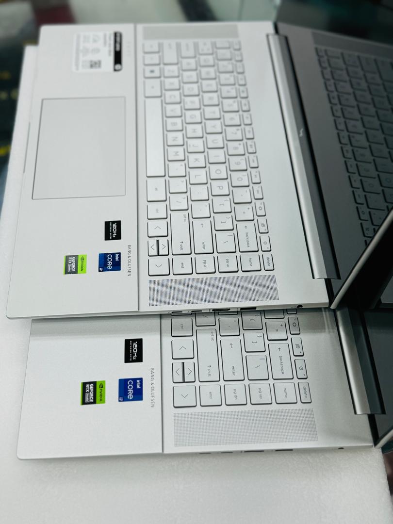 OmakuyuB's tweet image. HP Envy 16-h1053dx - Intel Core i7 - 13th Gen 13700H Processor - 16GB Ram -1TB SSD - 16&quot; Ultra XGA (2560x1600) Touch Scree - *8GB RTX 4060 Graphics* -Windows 11 Home - Silver Color - Brand New 
One Year warranty 
Call/ Whatsapp,;
+256787653234
+256753359233