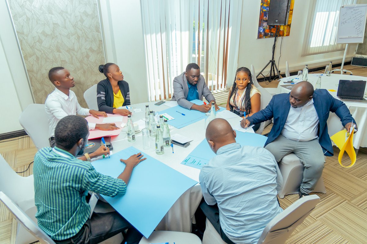 miic_ug's tweet photo. Christopher Okello CEO Onpoint med access highlights that the #CommercializationProgram bootcamp has given him a deeper understanding of customer development and how to create a proper product maker fit.
@mofpedU @Makerere https://t.co/HR4BqWF4HH