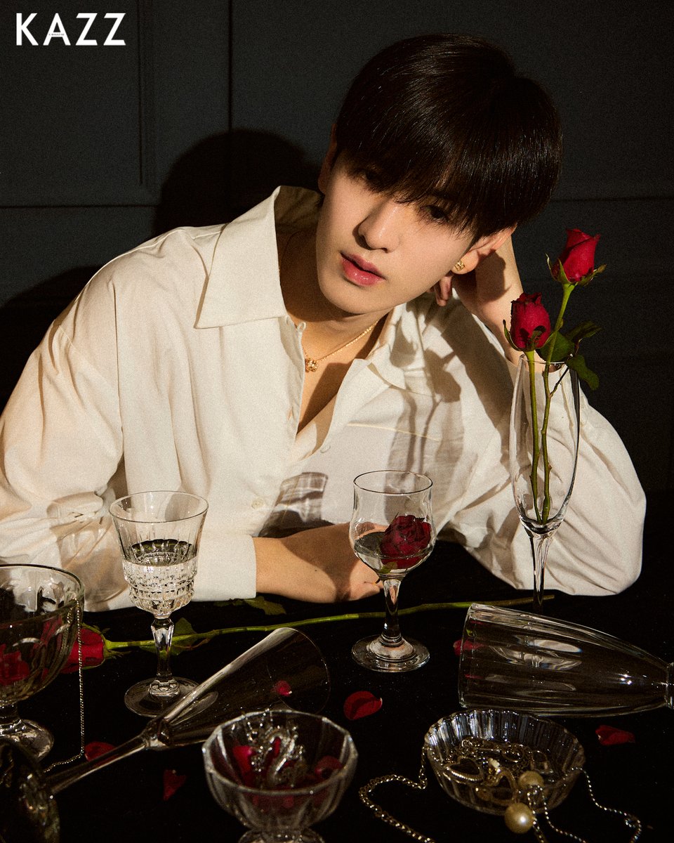 Kazzmagazine's tweet photo. #JINWOOKkim @Jinwookkimjin🌹

#KAZZMAGAZINE #BUS_LIAR #BUSbecauseofyouishine https://t.co/RHZtKp0Ed8