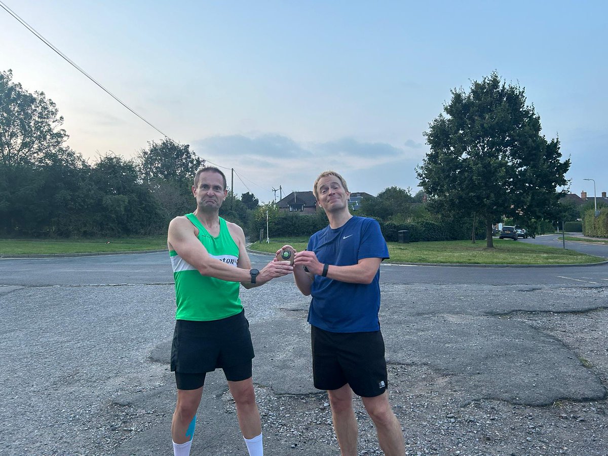 September Handicap... Darren passing trophy on to George!