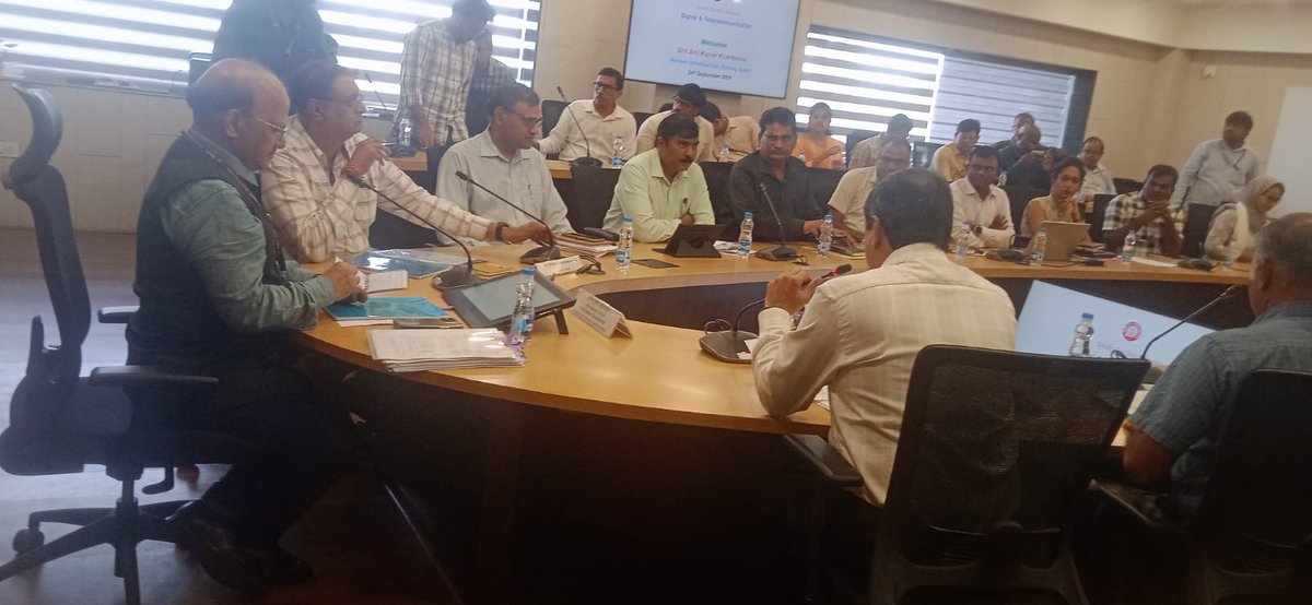 Reviewed ongoing works with the S&amp;T Department, South Central Railway, Secunderabad. These technological advancements are aimed at enhancing Railway Safety and Efficiency.