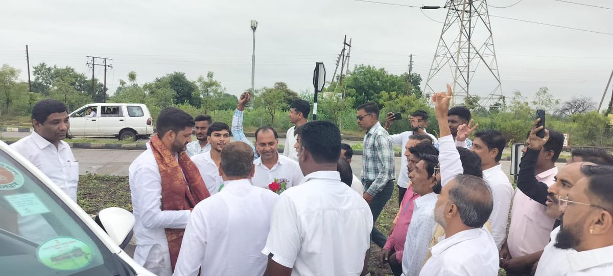 KunalChoudhary_'s tweet photo. आज महाराष्ट्र दौरे के दौरान वर्धा पहुँचने पर कांग्रेसजनों द्वारा प्राप्त हुए स्नेह के लिए सभी का धन्यवाद। https://t.co/jvUOu951eN