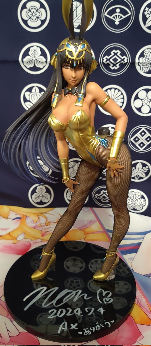 Jcollects25's tweet photo. I got to meet Non I get my figure signed and wow Non is sooo nice it was a great
@monhannoero https://t.co/YdWG1GDIBj