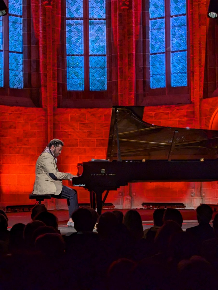 Fondation Groupe Dépêche (@fondationgrdep) on Twitter photo Merci à tous pour votre présence à notre concert annuel au Cloître des Jacobins. Nous espérons que Rolando Luna vous a enchanté autant que nous. A l'année prochaine! 🎹
#FondationGroupeDepeche #FestivalPianoJacobins
<a href="/mfmbaylet/">M-F Marchand-Baylet</a> <a href="/ladepechedumidi/">La Dépêche du Midi</a> <a href="/PianoJacobins/">Festival Piano Jacobins Officiel</a> Merci à tous pour votre présence à notre concert annuel au Cloître des Jacobins. Nous espérons que Rolando Luna vous a enchanté autant que nous. A l'année prochaine! 🎹
#FondationGroupeDepeche #FestivalPianoJacobins
<a href="/mfmbaylet/">M-F Marchand-Baylet</a> <a href="/ladepechedumidi/">La Dépêche du Midi</a> <a href="/PianoJacobins/">Festival Piano Jacobins Officiel</a>