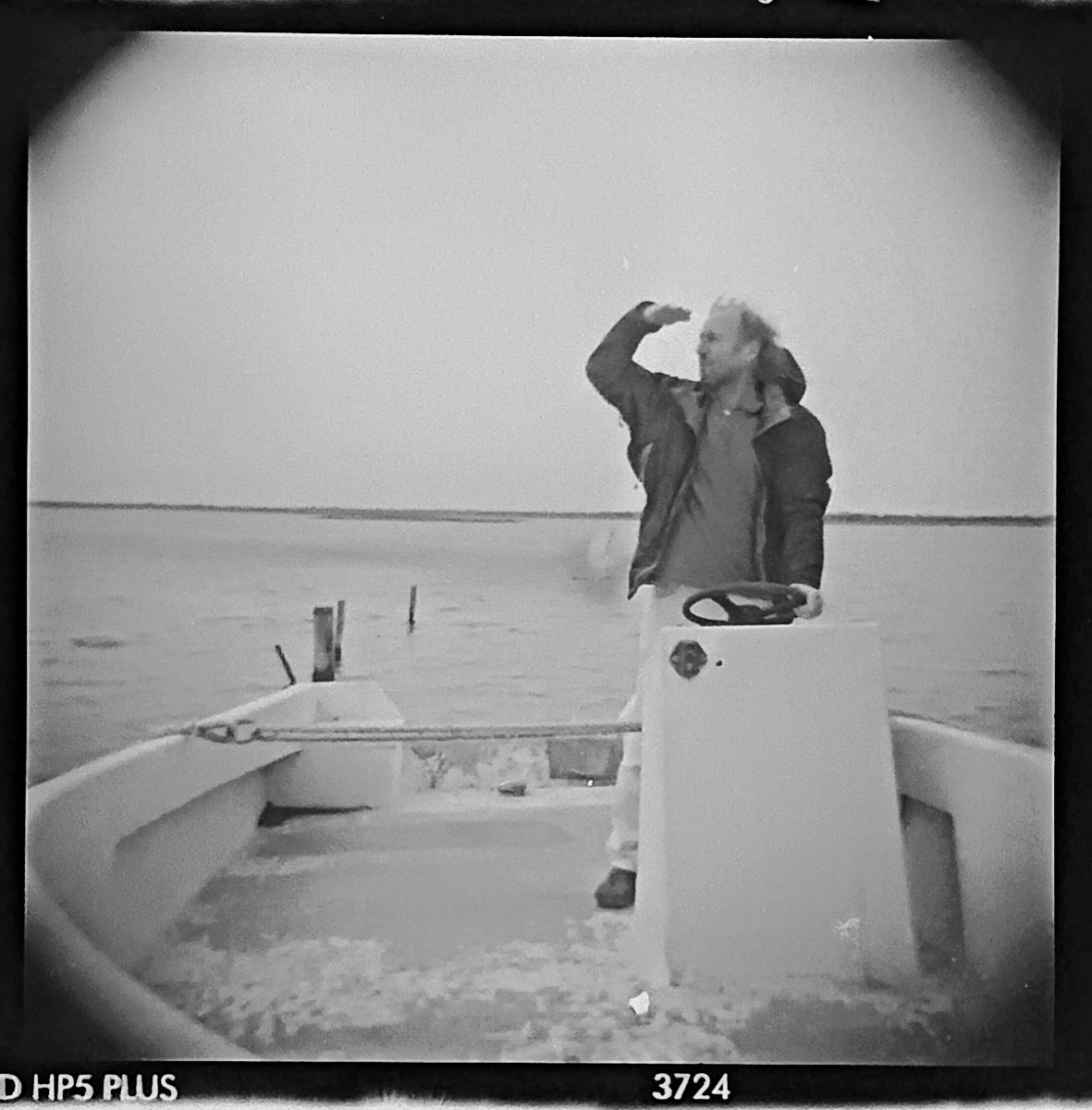 AGPhotos13's tweet photo. Pêcheur de Carteau...
Port St Louis du Rhone- France
#alaingiraudphotographies #holga #bwphoto https://t.co/M3FTeZpm9a