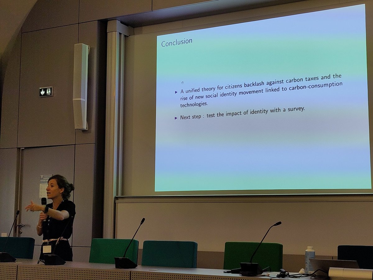 Super cool presentations <a href="/CEEMMontpellier/">Center for Environmental Economics - Montpellier</a> workshop on environmental economics. <a href="/FannyHenriet/">henriet</a> presenting on social identity and carbon taxation.