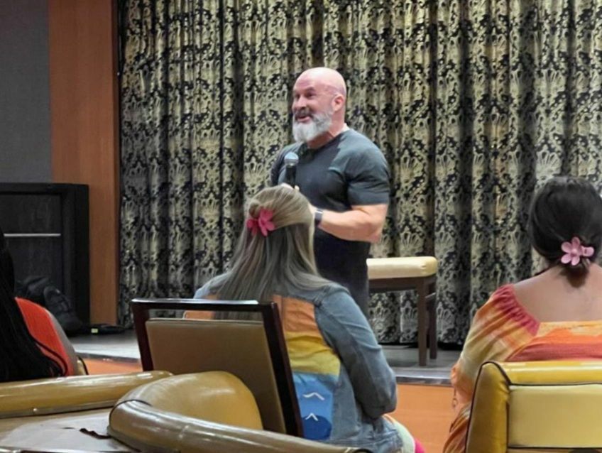 Hal Bowman tweet media